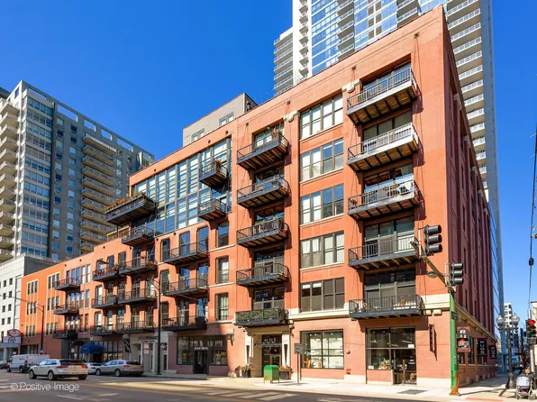 300 W Grand Ave APT 601, Chicago, IL 60654