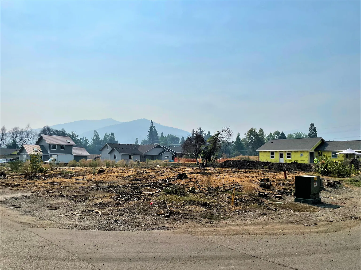 202 Gangnes Dr photo 1