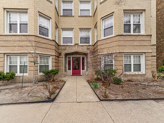 2nd image of 8910 Skokie Blvd APT 1S