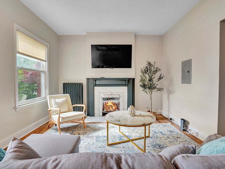 1st image of 273 Richmond Ave APT 4