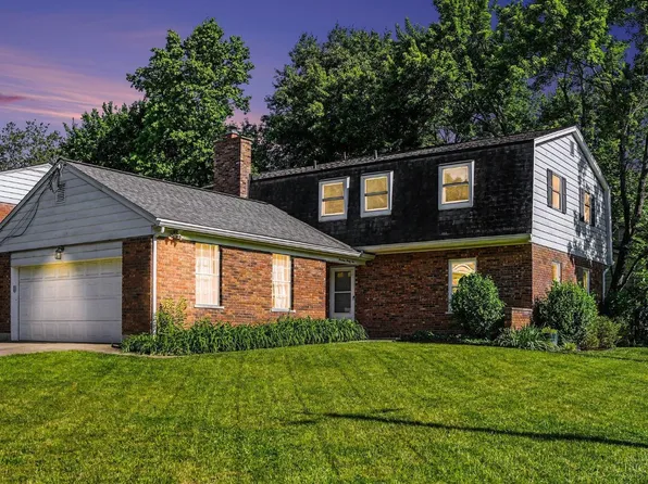 1992 Gainsborough Ln, Cincinnati, OH 45230