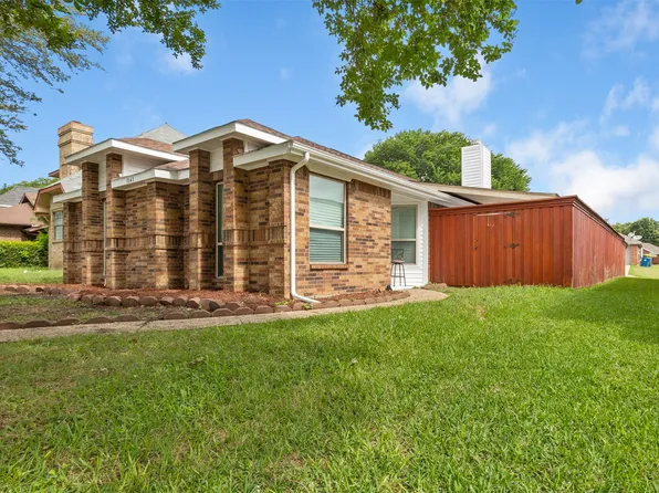 1141 Southpointe Dr, Desoto, TX 75115
