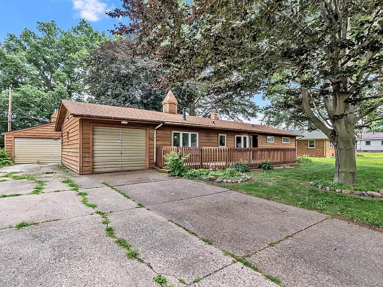 6127 Fair Ave — Photo 1