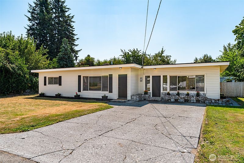 3rd image of 20820 W Jordan Road