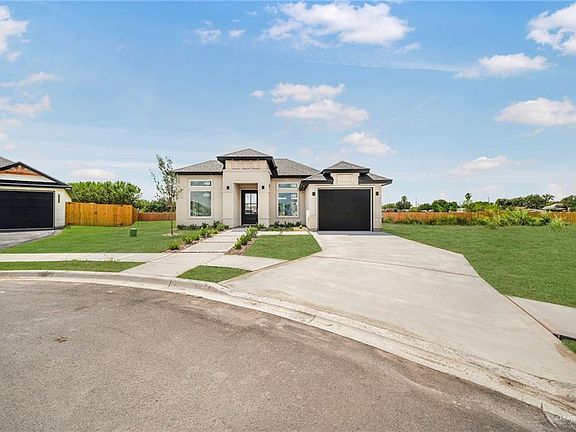3rd image of 1800 Yellowwood St