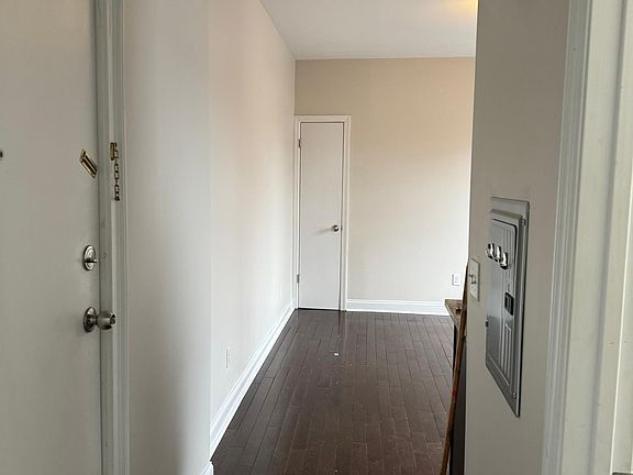 3rd image of 68 Magnolia Ave