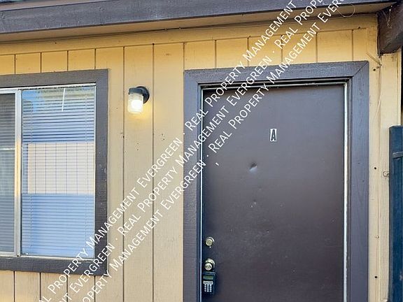 2nd image of 216 S C St APT A