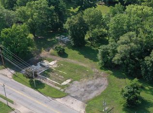 799 E Main St, Salem, IL 62881