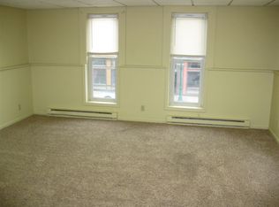 106 S State St, South Whitley, IN