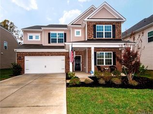 5715 Castlecove Rd, Charlotte, NC 28273