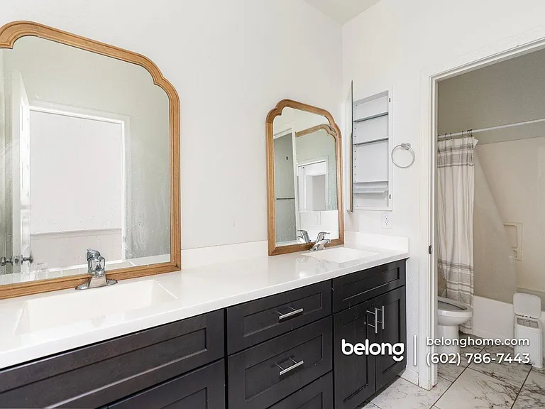 221 E Balsam Dr — Photo 24