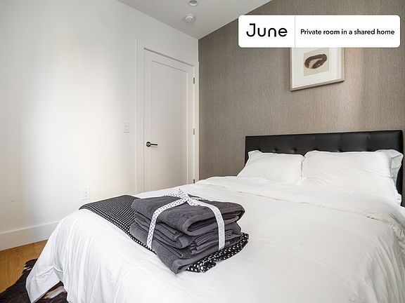 2nd image of 2053 Frederick Douglass Blvd APT 3C
