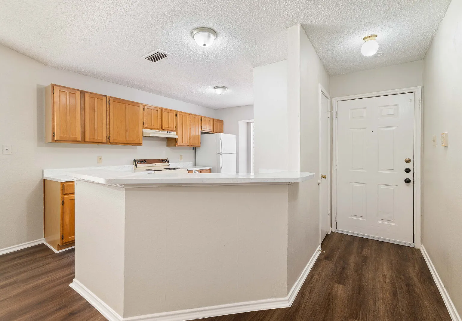 2 bed, 2.0 bath, 982 sqft, $1,195 — Photo 4