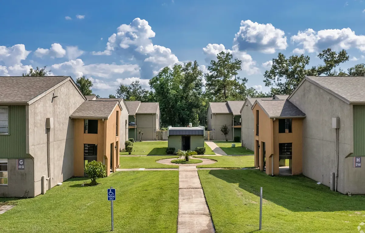 Building Photo - Sunset Grove Apartments