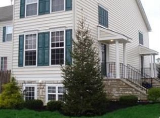 6050 Phar Lap Dr, New Albany, OH 43054