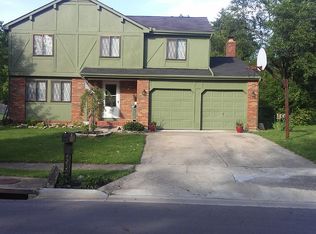 4230 Berry Ridge Ln, Columbus, OH 43230