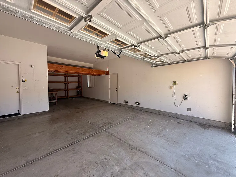 5254 Southhampton Cv — Photo 21