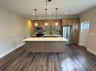 1346 N Cleaver St APT 6, Chicago, IL 60642