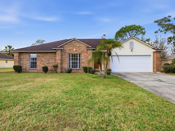 4628 Legends Ln, Elkton, FL 32033