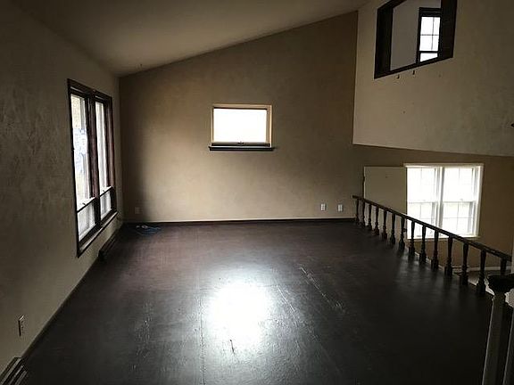 2nd image of 11541 N Laguna Dr