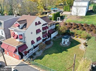 235 1st St, Port Carbon, PA 17965