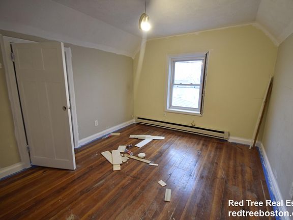 4th image of 245 School St #2