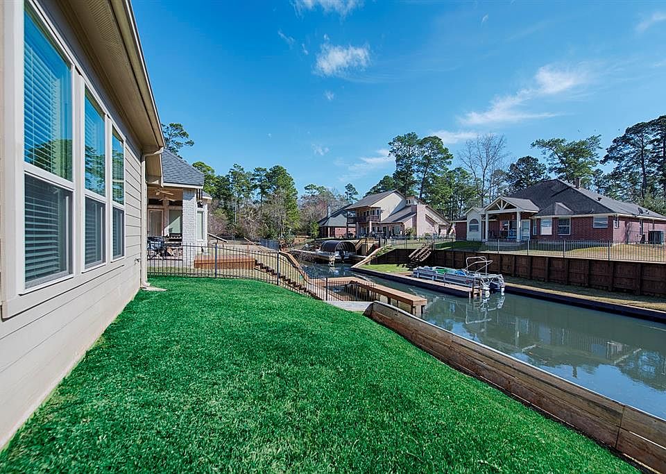 1st image of 12319 Browning Dr