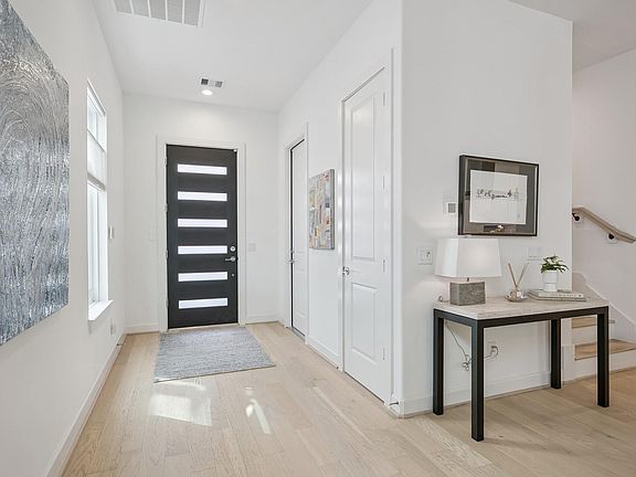 3rd image of 1747 Ojeman Point Ln