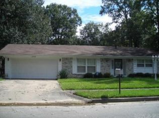 3009 SW Taylor Dr, Pine Bluff, AR 71603