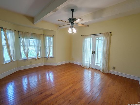4th image of 16505 Decker Creek Dr