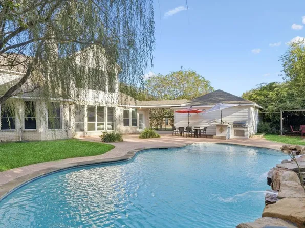 1906 Blue Water Bay Dr, Katy, TX 77494