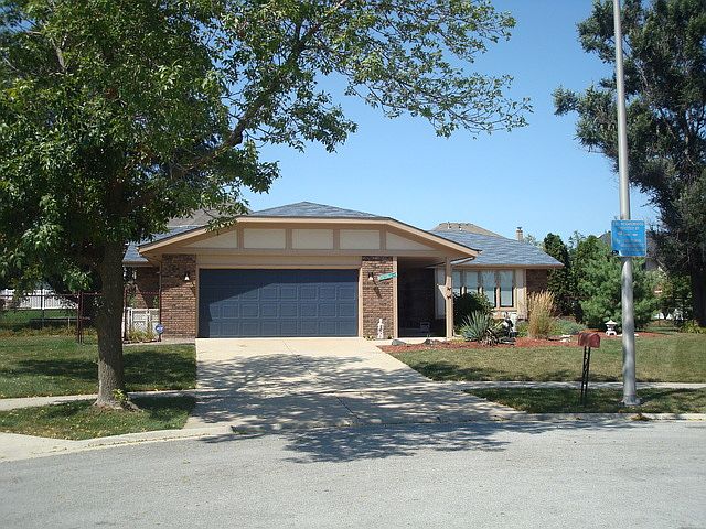 1st image of 8816 Timber Ct