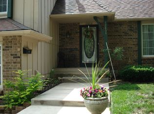 12808 Oakland Ave, Grandview, MO 64030