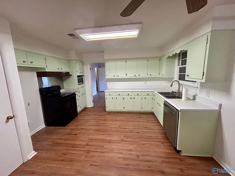 5623 Alta Dena St SW — Photo 21