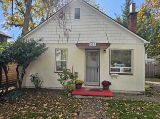 515 NW C St, Grants Pass, OR 97526