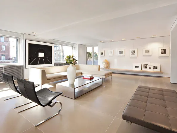 785 Park Avenue image 3 of 17