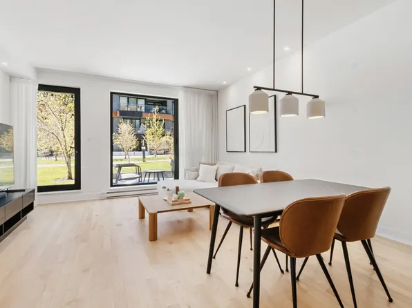 42 Rue Du Square George Atienne Cartier #Sir-116, Montreal, QC H4C 0C6