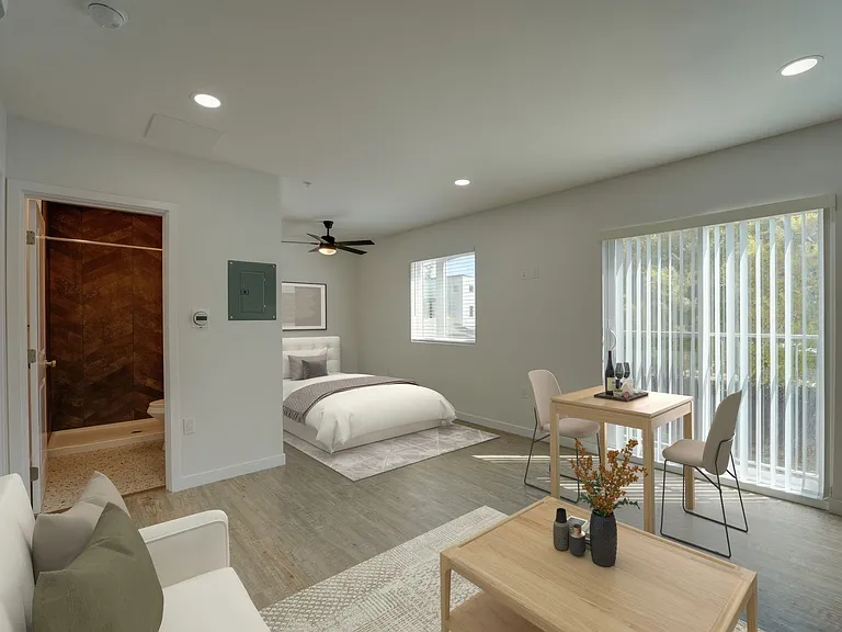Duplet at Hillcrest | Modern Studio, 1 & 3 Bedroom Apartments — Photo 17