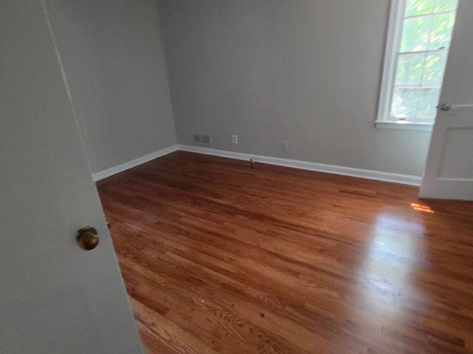 3 bed, 1.5 bath, 1825 sqft, $2,500 — Photo 3