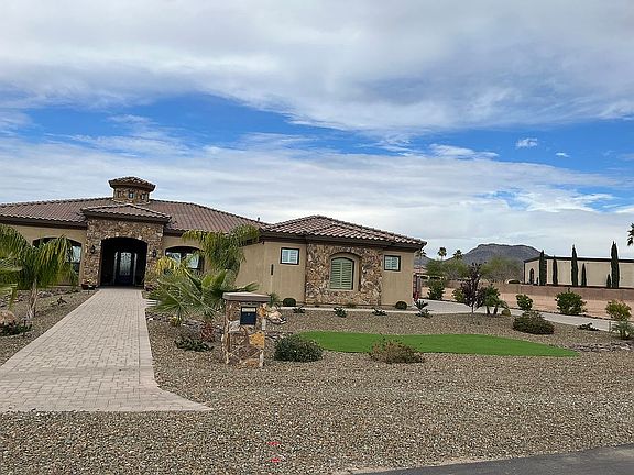 3rd image of 6990 W Camino De Oro