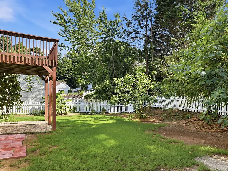 1161 Riverside Run Ln — Photo 30