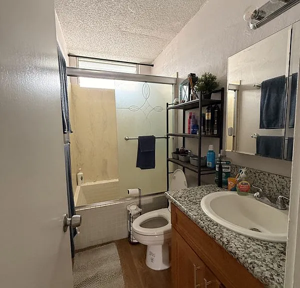 1526 Kewalo St #9 — Photo 8