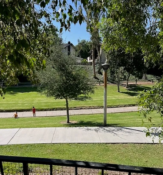 13019 Oakwood Ln — Photo 16