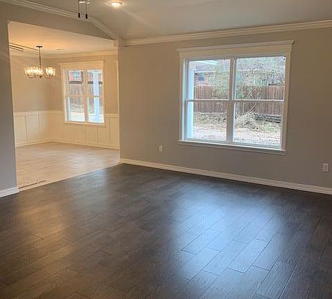 5th image of 316 Promenade Cir