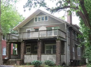 714 W Nevada St APT 2, Urbana, IL 61801