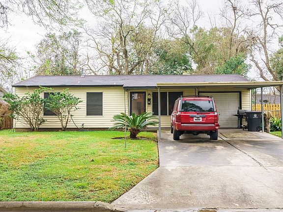 2nd image of 5634 Schevers St