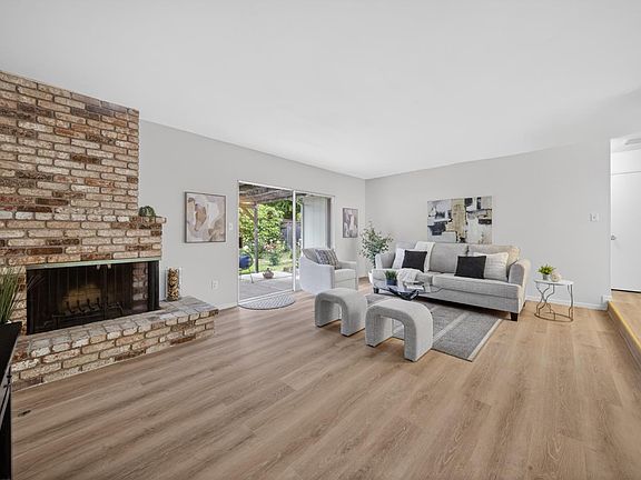 5th image of 3613 Lurline Way