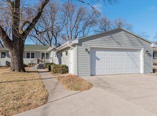 3703 Dawes Dr, Ames, IA 50010