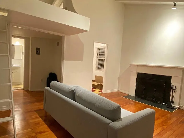 2046 High Tower Dr — Photo 11