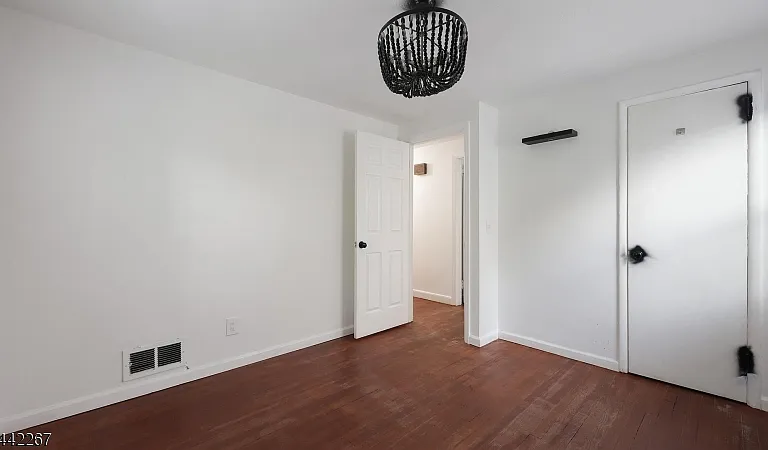 1751 Mountain Ave — Photo 16